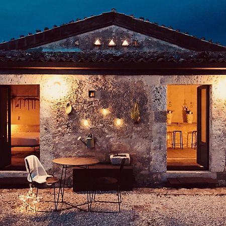 Casa Farfaglia Pensionat Noto Exteriör bild