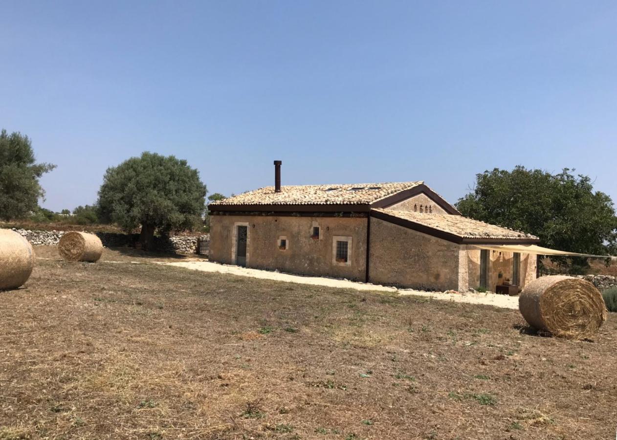 Casa Farfaglia Pensionat Noto Exteriör bild